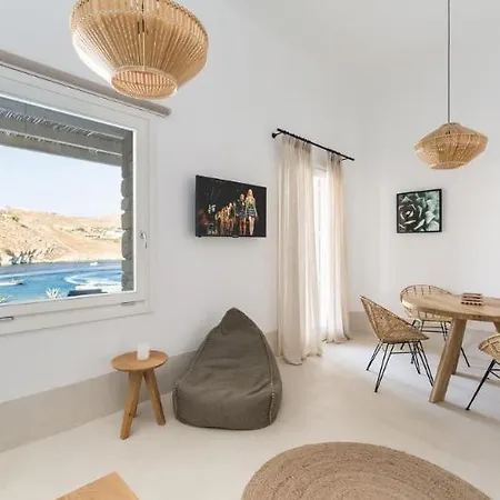 My Aktis Luxury And 3* Mykonos Town